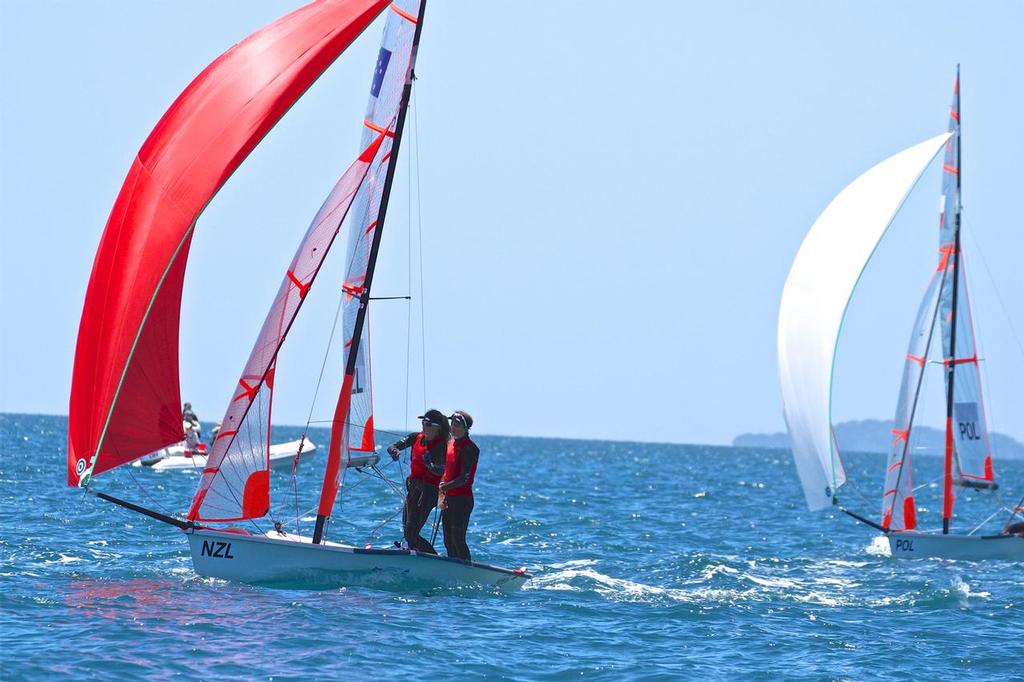 Greta and Kate Stewart (NZL) Bronze medalists finish just ahead of the Polish crew - they needed another two places to beat them for the Silver - Aon Youth Worlds 2016, Torbay, Auckland, New Zealand, Day 5, December 19, 2016 © Richard Gladwell www.photosport.co.nz